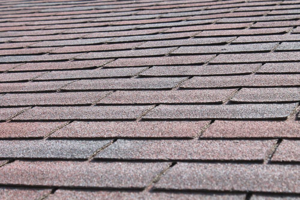 asphalt shingles pros and cons