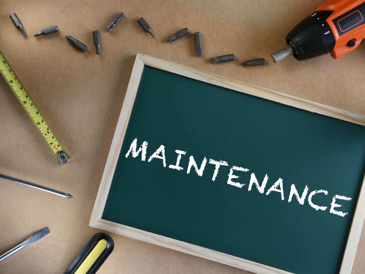 Maintenance tools for 3-tab shingles upkeep