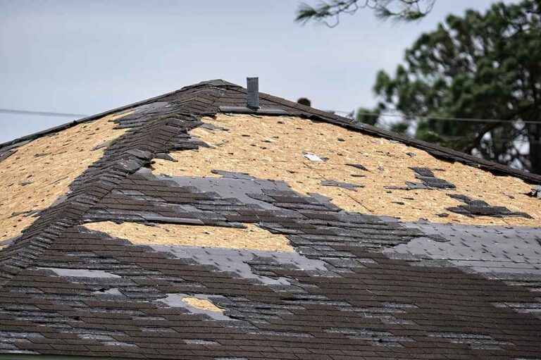 Arkansas roof weathered by heat humidity and storms