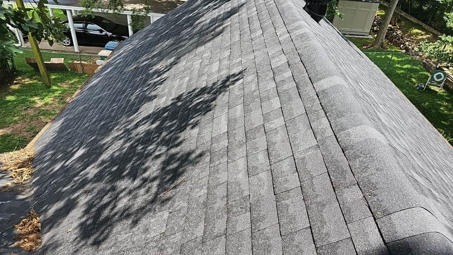 weathered Arkansas roof showing thermal cycling damage from seasonal temperature extremes