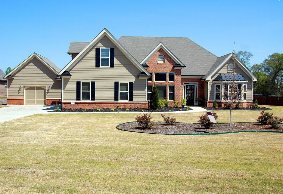 Step-by-step infographic showing the roof financing process for Arkansas homeowners