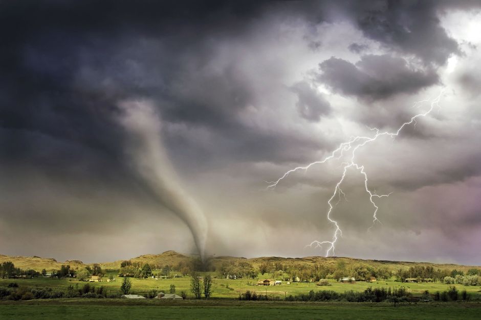 Infographic: Central Arkansas annual tornado frequency, peak month, and intensity breakdown by EF scale Infographic: Central Arkansas annual tornado frequency, peak month, and intensity breakdown by EF scale